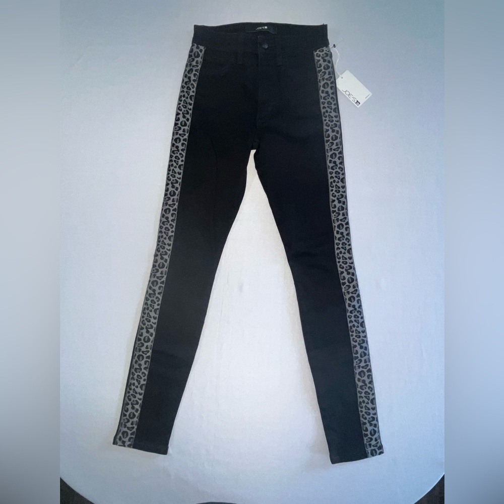 Joe’s Jeans The Charlie High Rise Skinny Ankle With Leopard Print Side Stripe